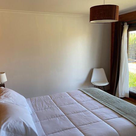 Hostal Puerto Madera Pelluhue Esterno foto