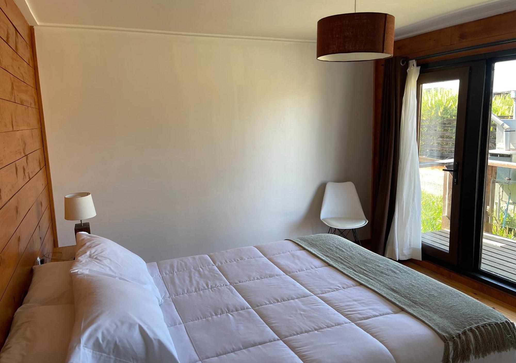 Hostal Puerto Madera Pelluhue Esterno foto