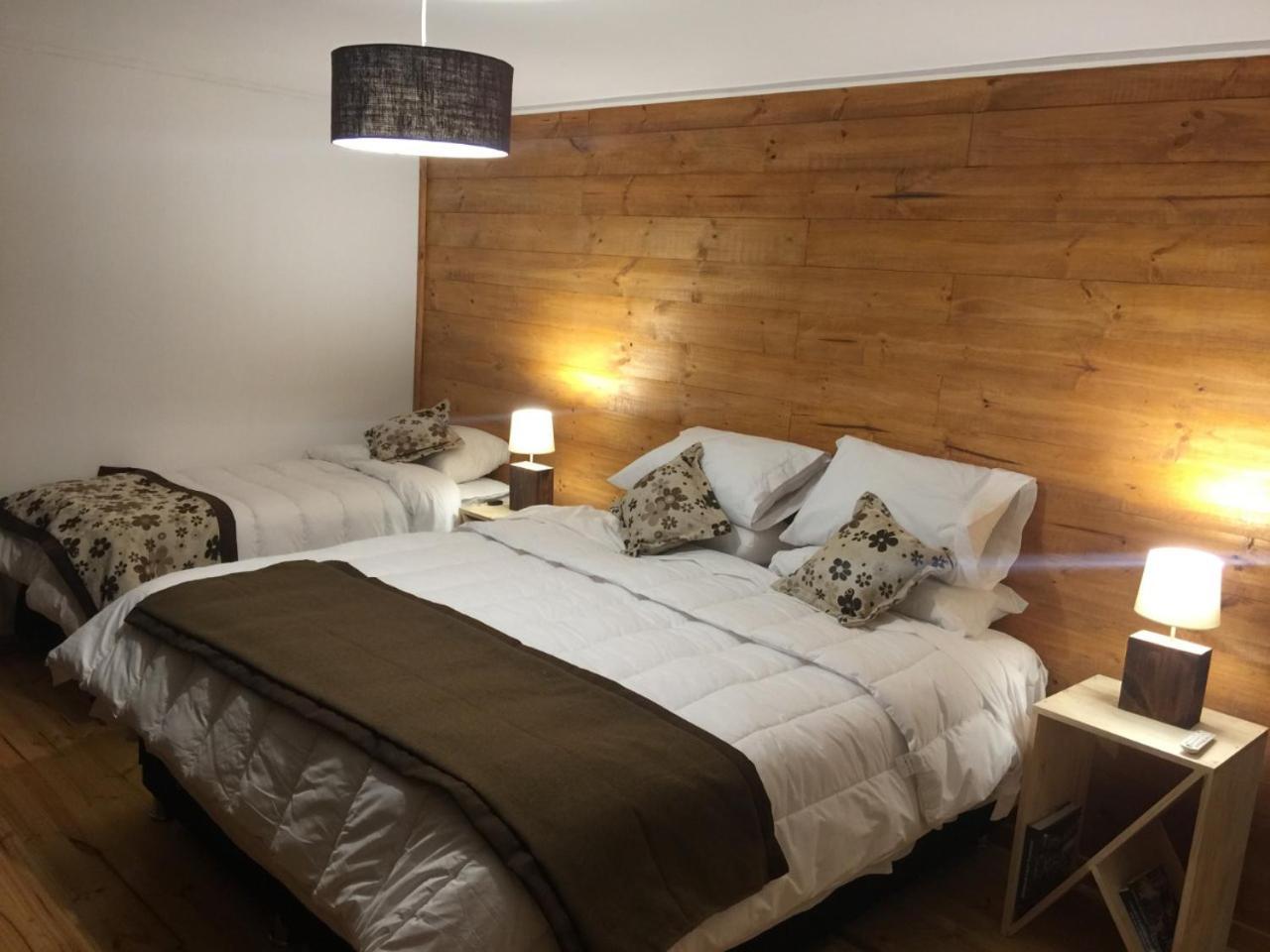 Hostal Puerto Madera Pelluhue Esterno foto