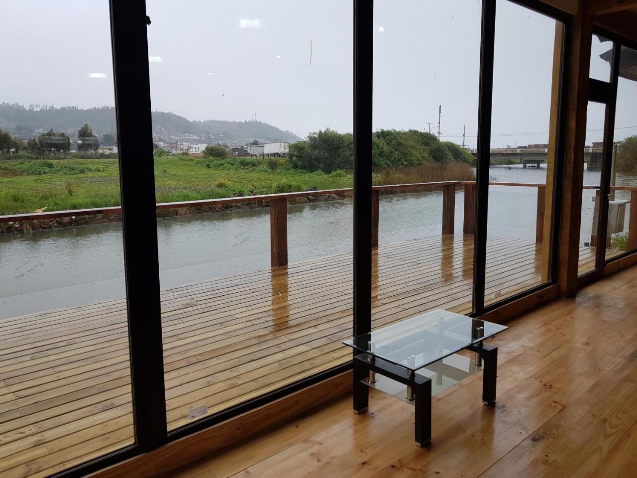 Hostal Puerto Madera Pelluhue Esterno foto